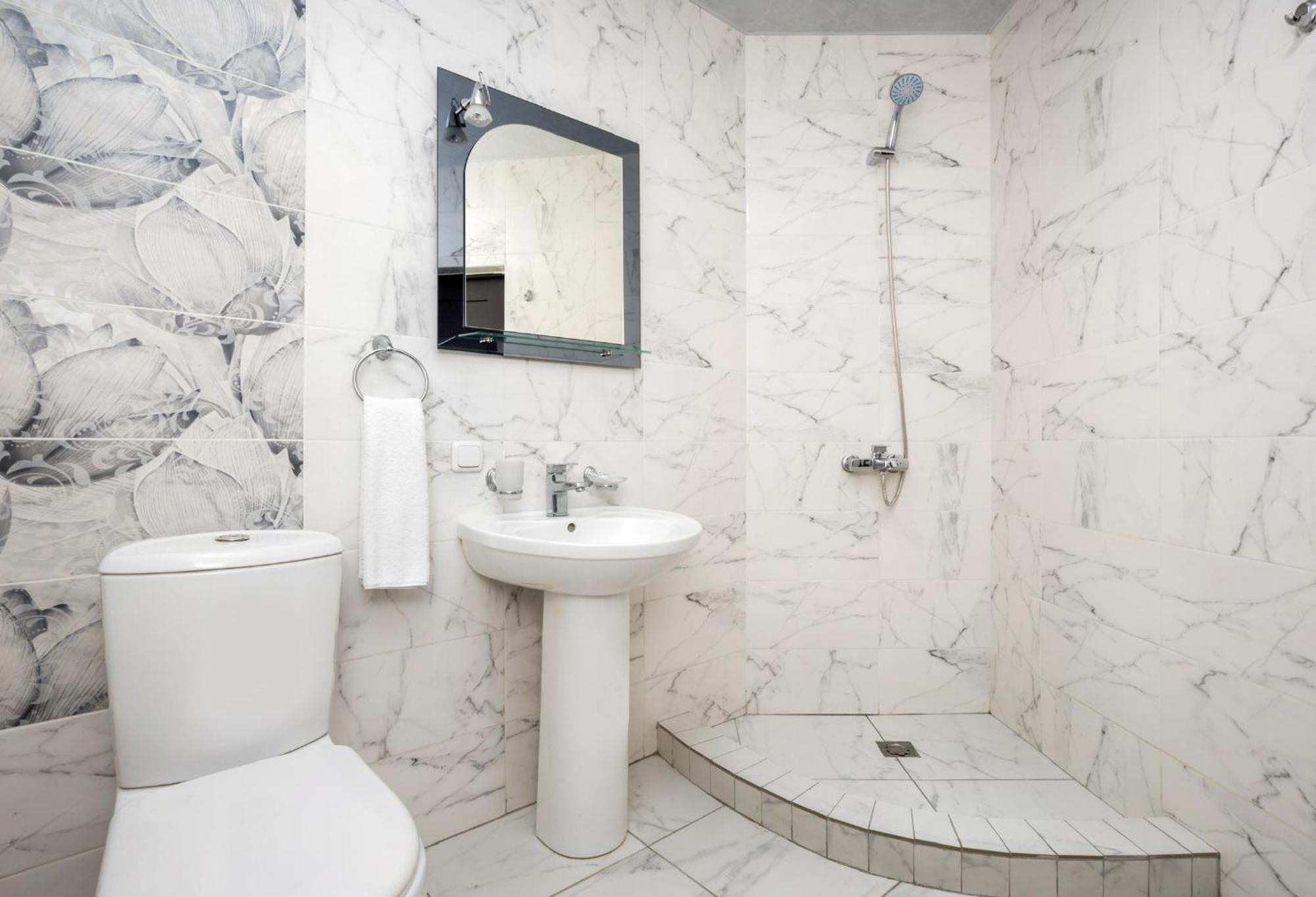 2 Bedrooms 2 Bathrooms Large And Lux Apartment Best Location 耶烈万 外观 照片